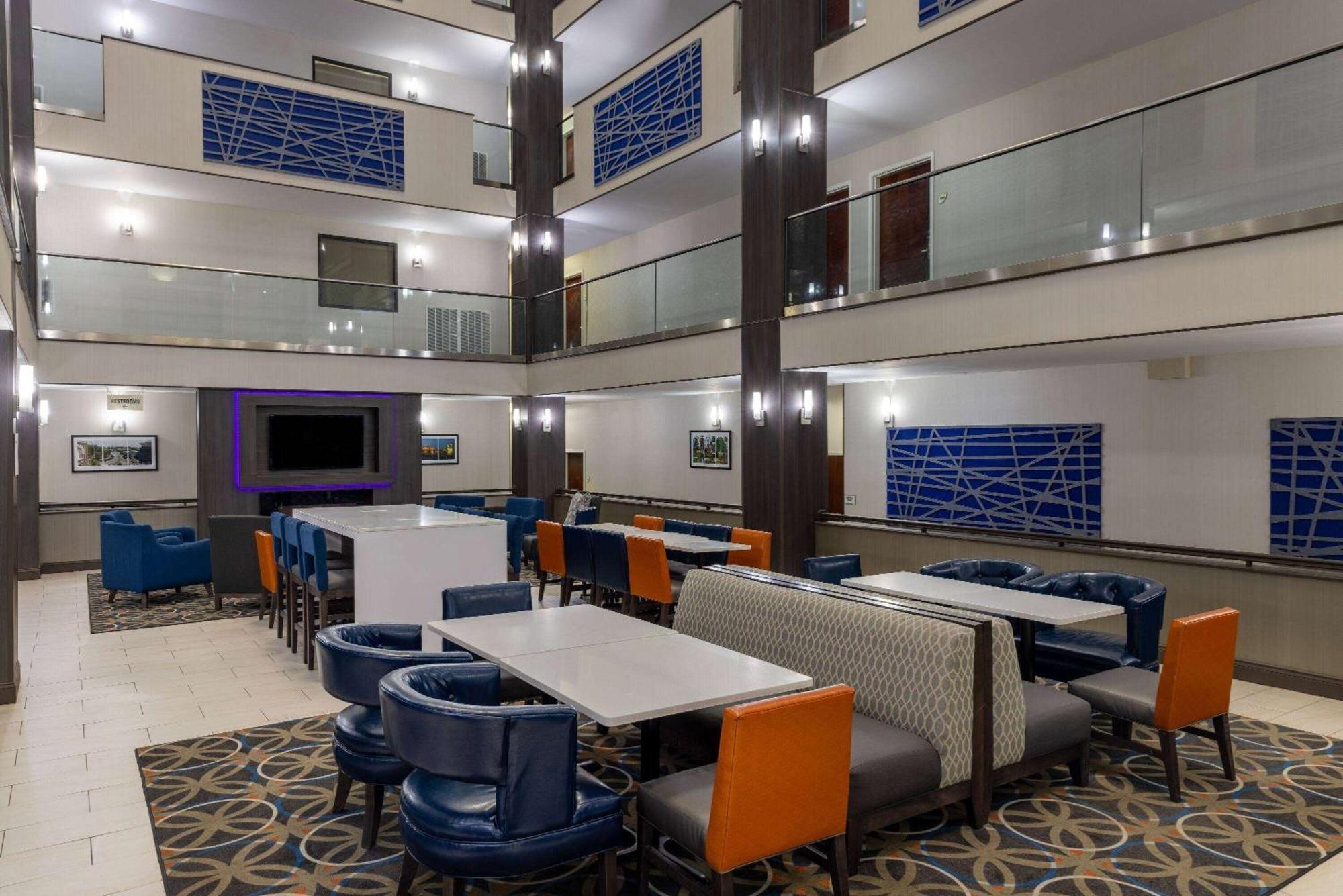 La Quinta By Wyndham Covington Hotell Eksteriør bilde