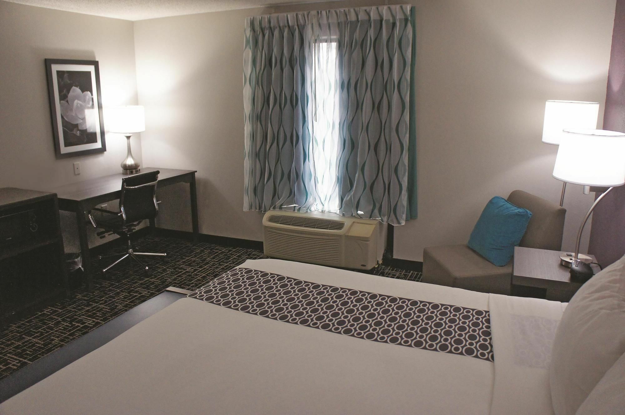 La Quinta By Wyndham Covington Hotell Eksteriør bilde