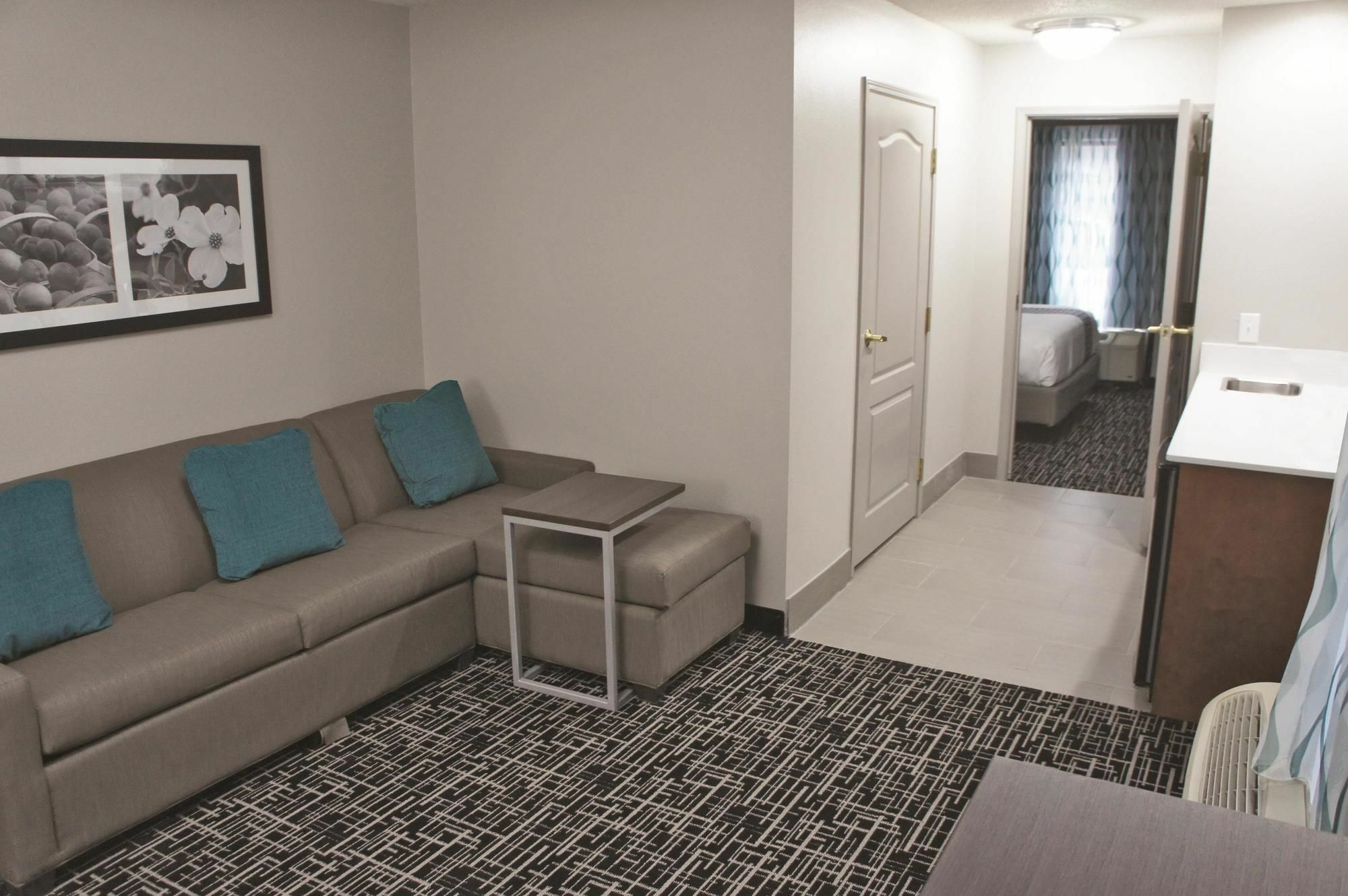 La Quinta By Wyndham Covington Hotell Eksteriør bilde