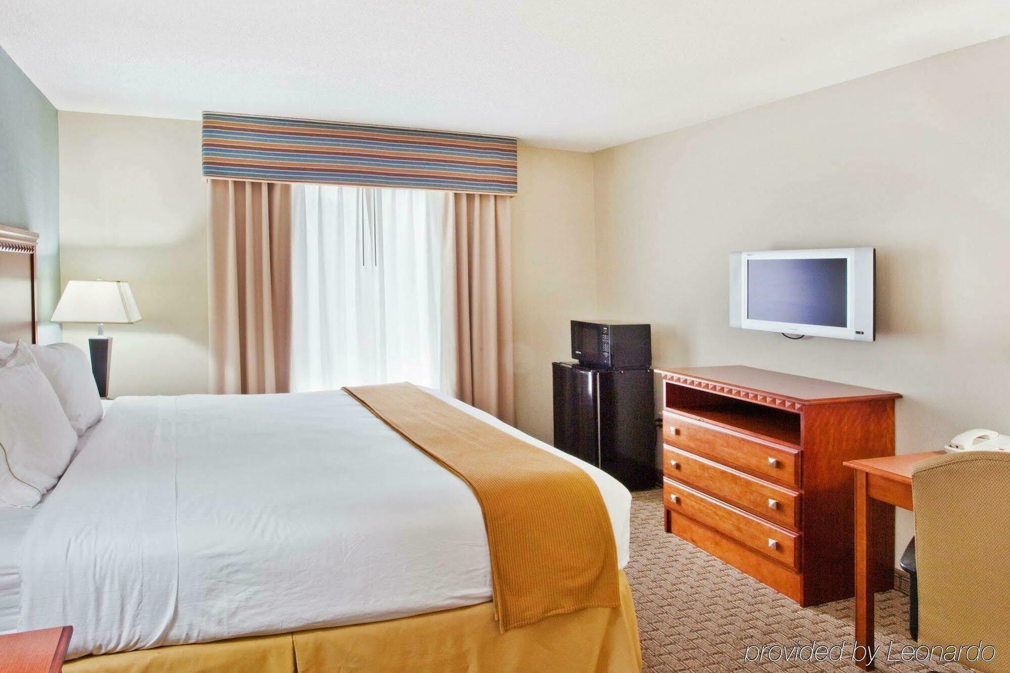La Quinta By Wyndham Covington Hotell Eksteriør bilde